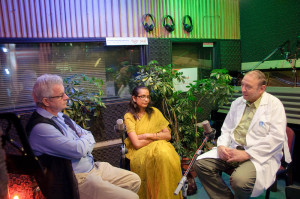 David Essing, Dr. Archana Jabhav and Prof. Reuven Or at IsraCast Studios (© IsraCast)