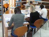 Students learning (CC by PITER via Wikimedia Commons)